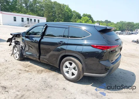 2022 Toyota Highlander Le z USA, uszkodzony, nr VIN 5TDZZRAH8NS556485